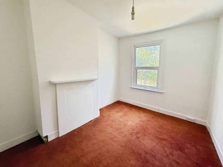 Roydene Road, London, SE18, photo 8