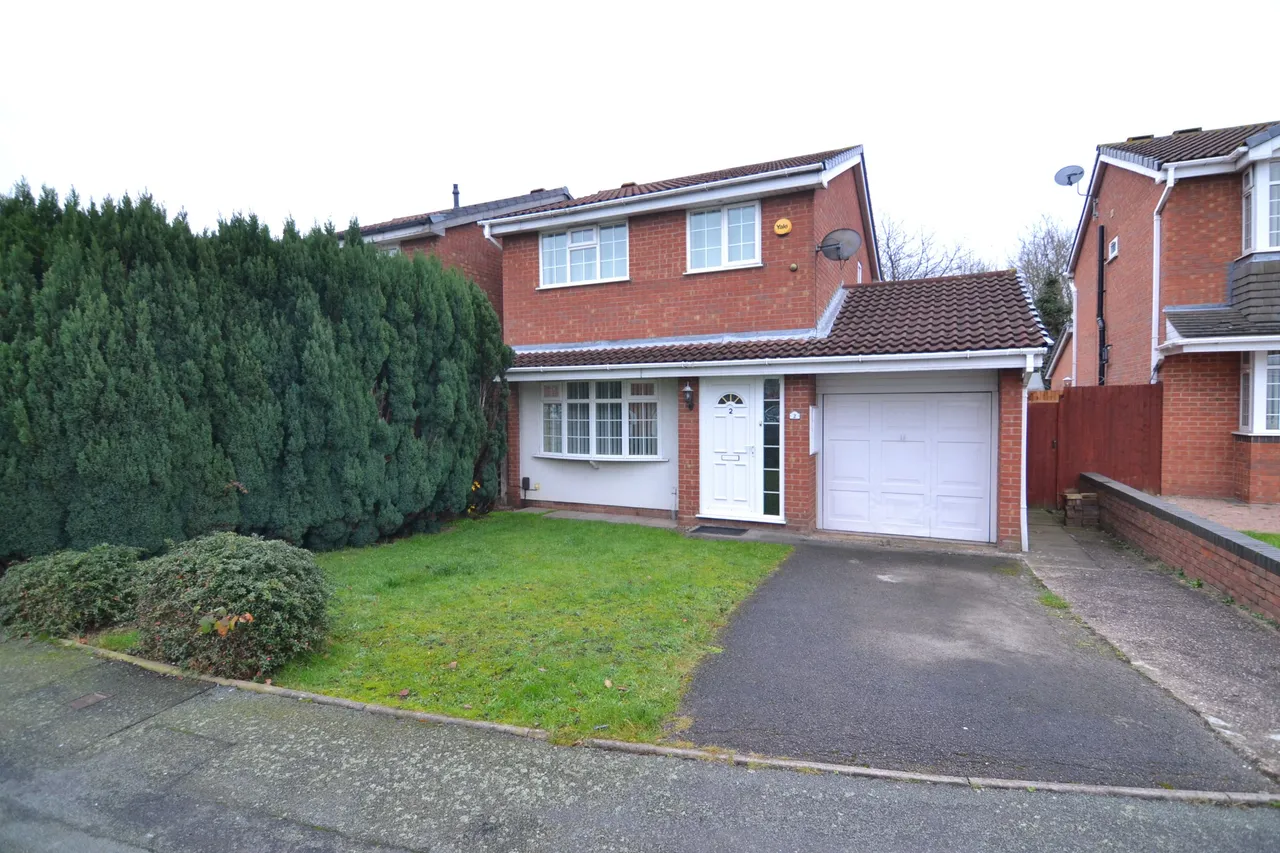 Caister Drive, Willenhall, WV13, photo 3