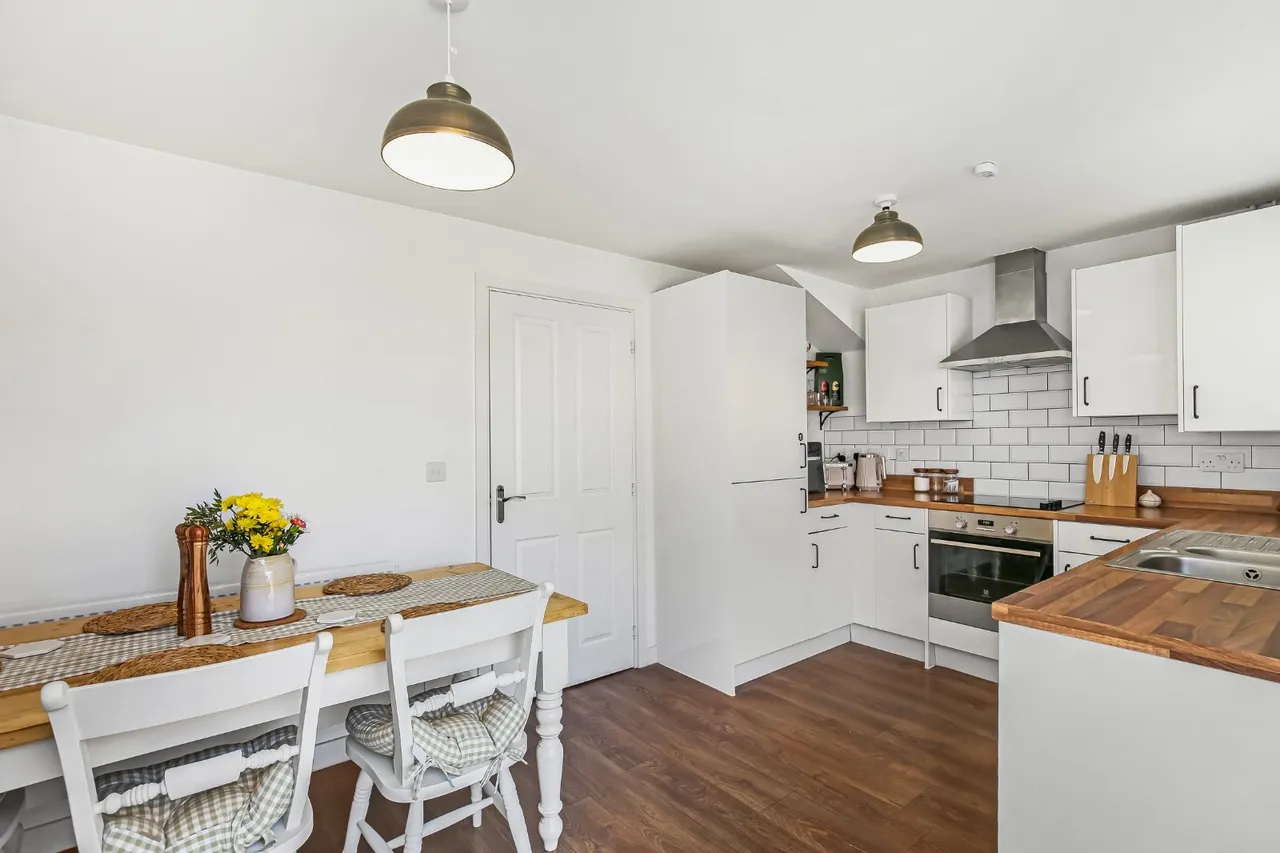 Ivie Place, Salisbury, Wiltshire, SP2 9GL, photo 5