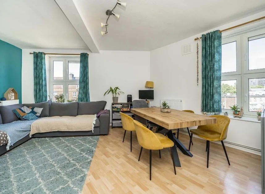 Wandsworth Road, South Lambeth, SW8, photo 7