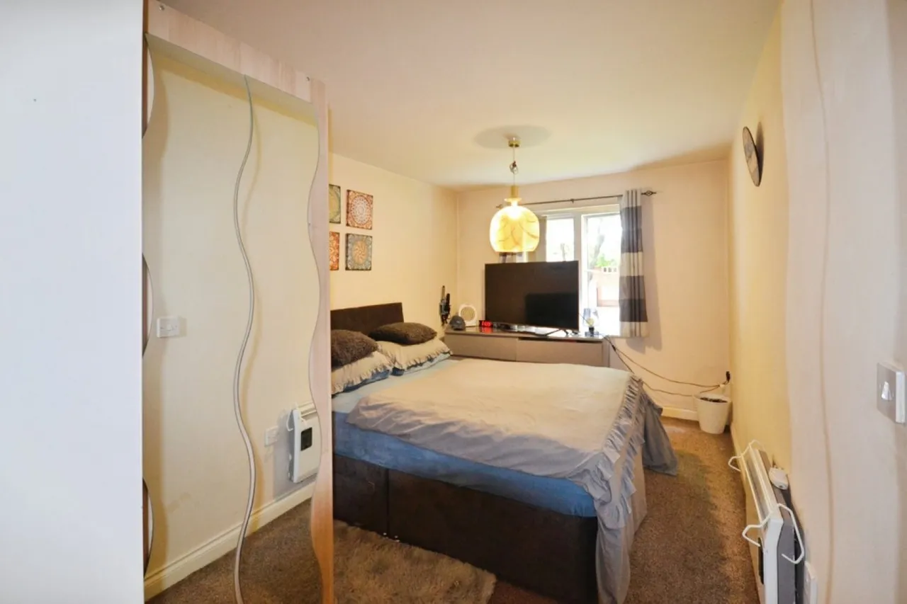 Apartment 3, 37 Blackbird Road, photo 6