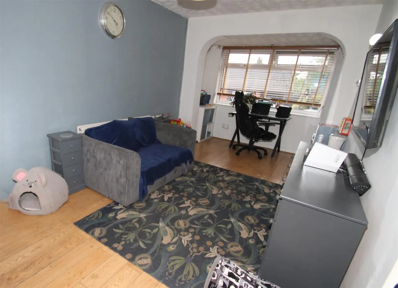 Buckingham Road, Rowley Regis, photo 18