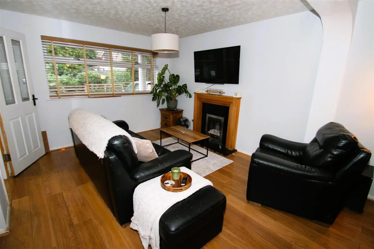 Buckingham Road, Rowley Regis, photo 20
