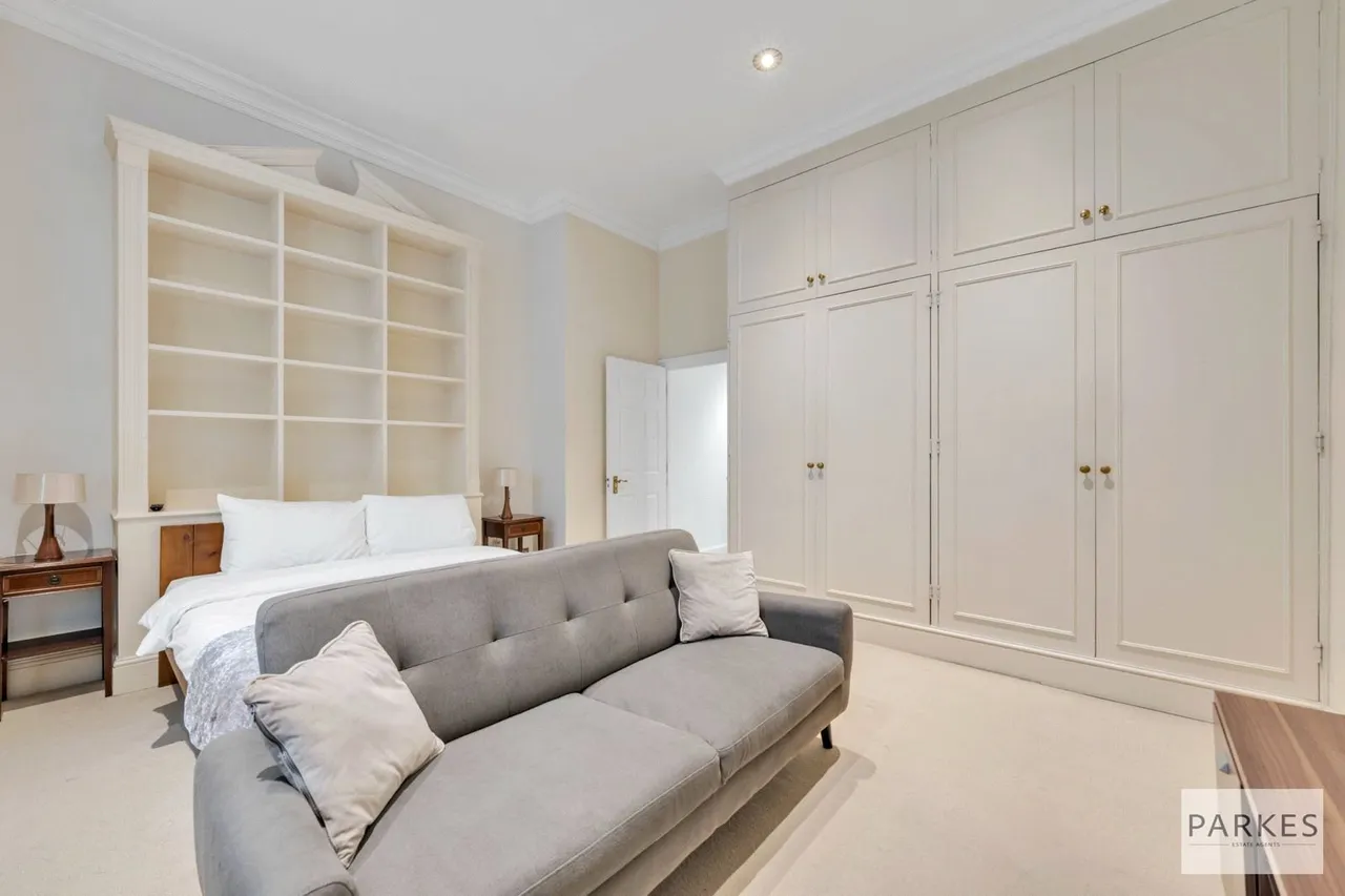 Beaufort Gardens, London, SW3 1PS, photo 3