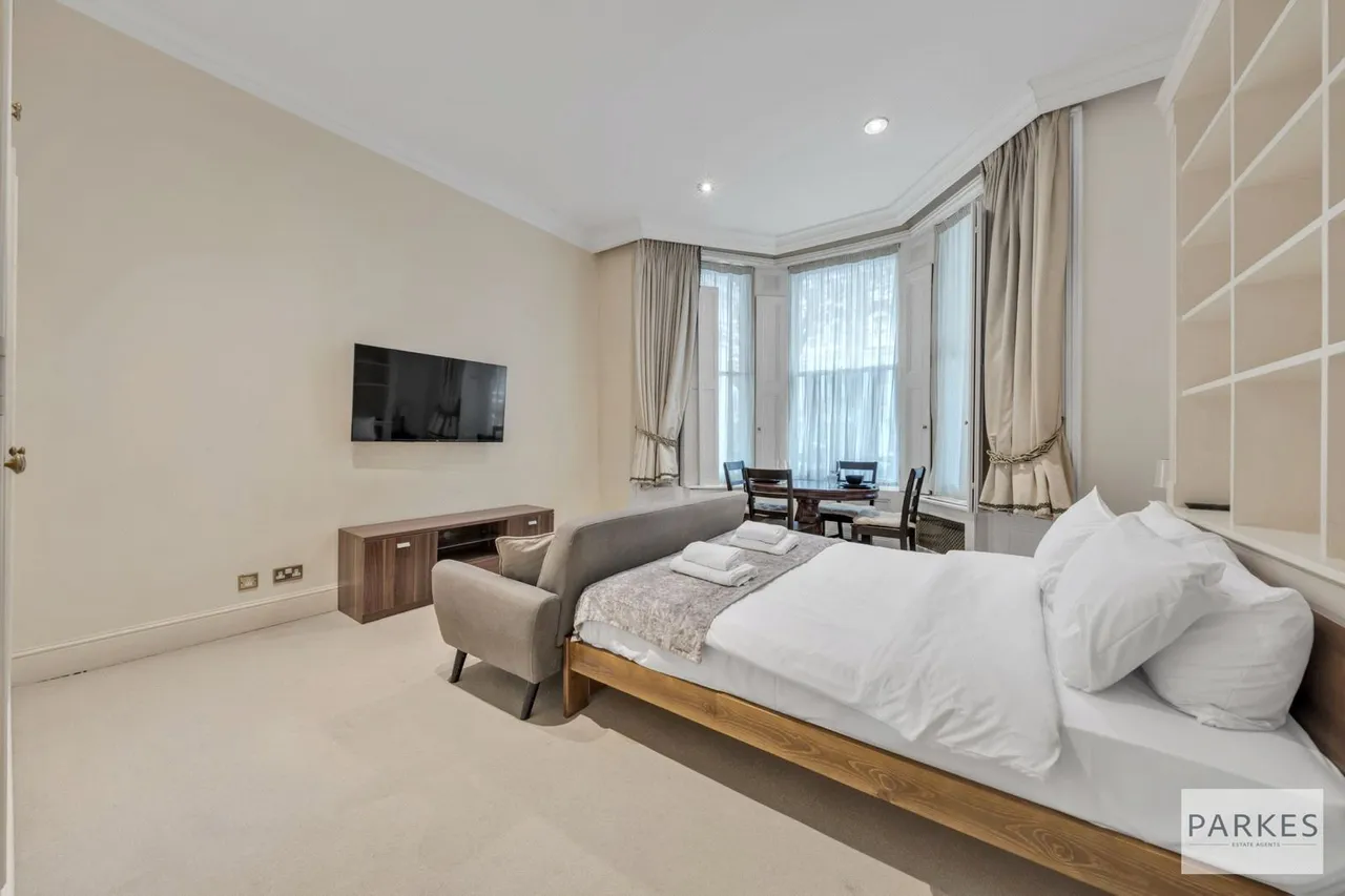 flat to rent — Beaufort Gardens, London, SW3 1PS