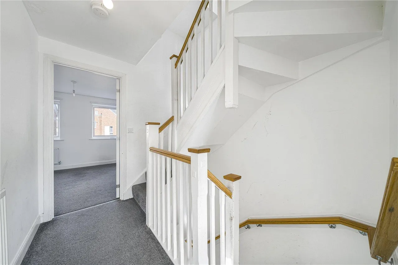 Burroughs Drive, Dartford, DA1, photo 24