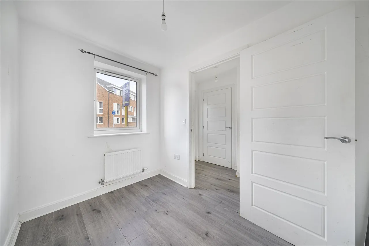 Burroughs Drive, Dartford, DA1, photo 7