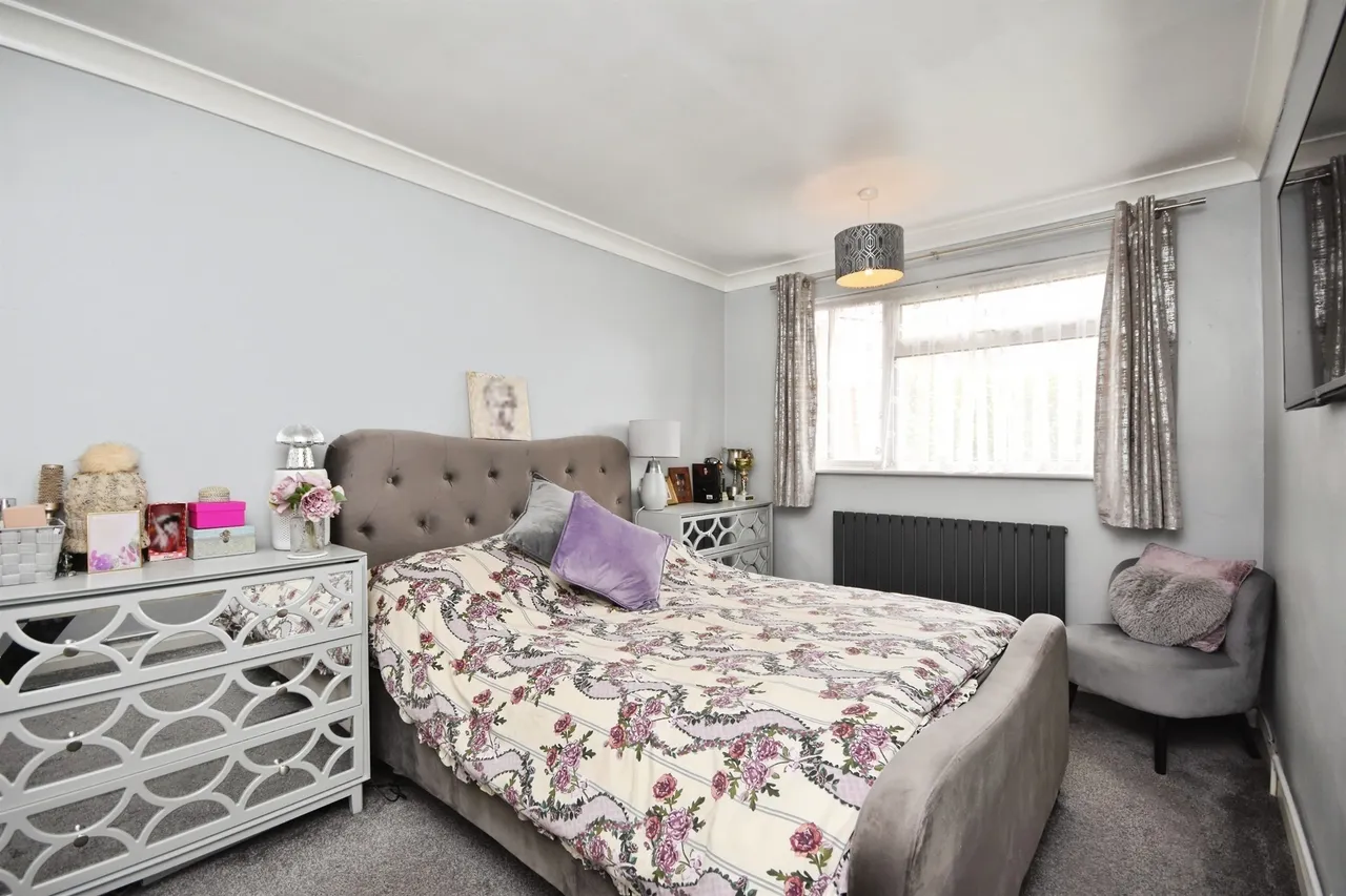 Spring Rise, Galleywood, CHELMSFORD, photo 4