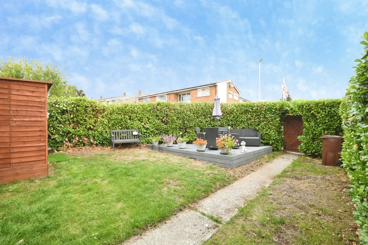 Spring Rise, Galleywood, CHELMSFORD, photo 9