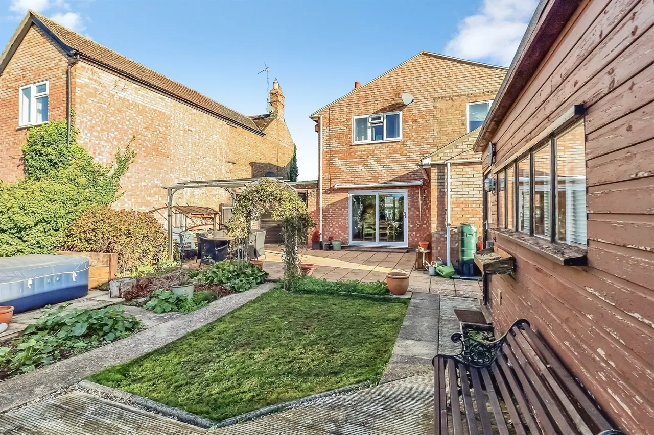 Eastrea Road, Peterborough, PE7, photo 20