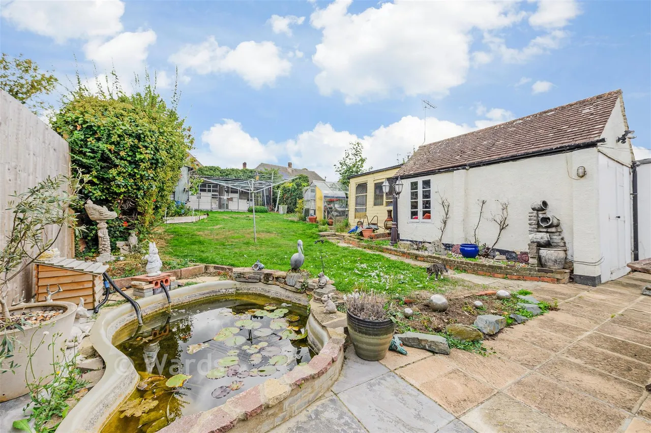 Lamorna Avenue, Gravesend, DA12, photo 8