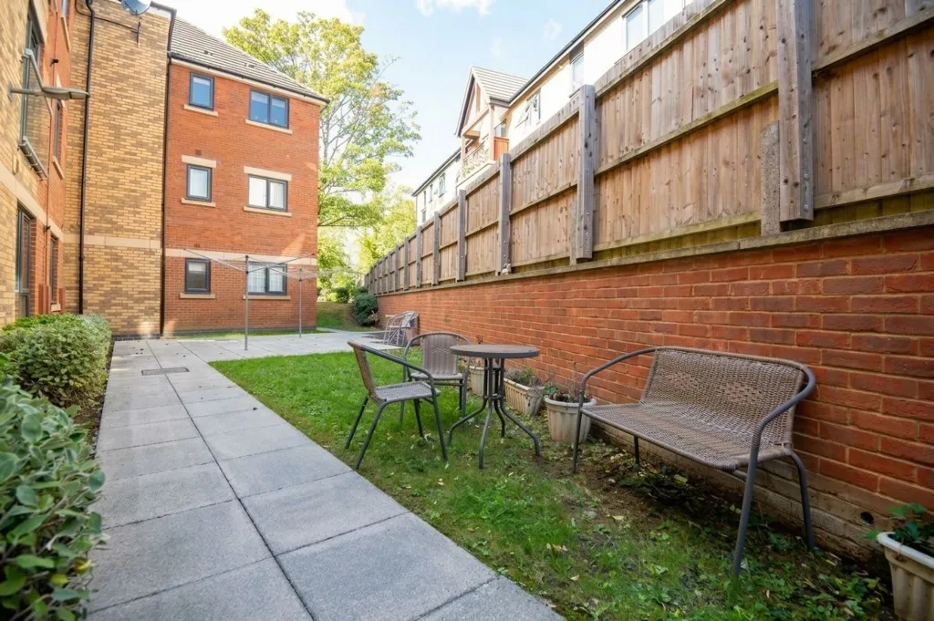 Broad Green, Wellingborough, NN8, photo 11
