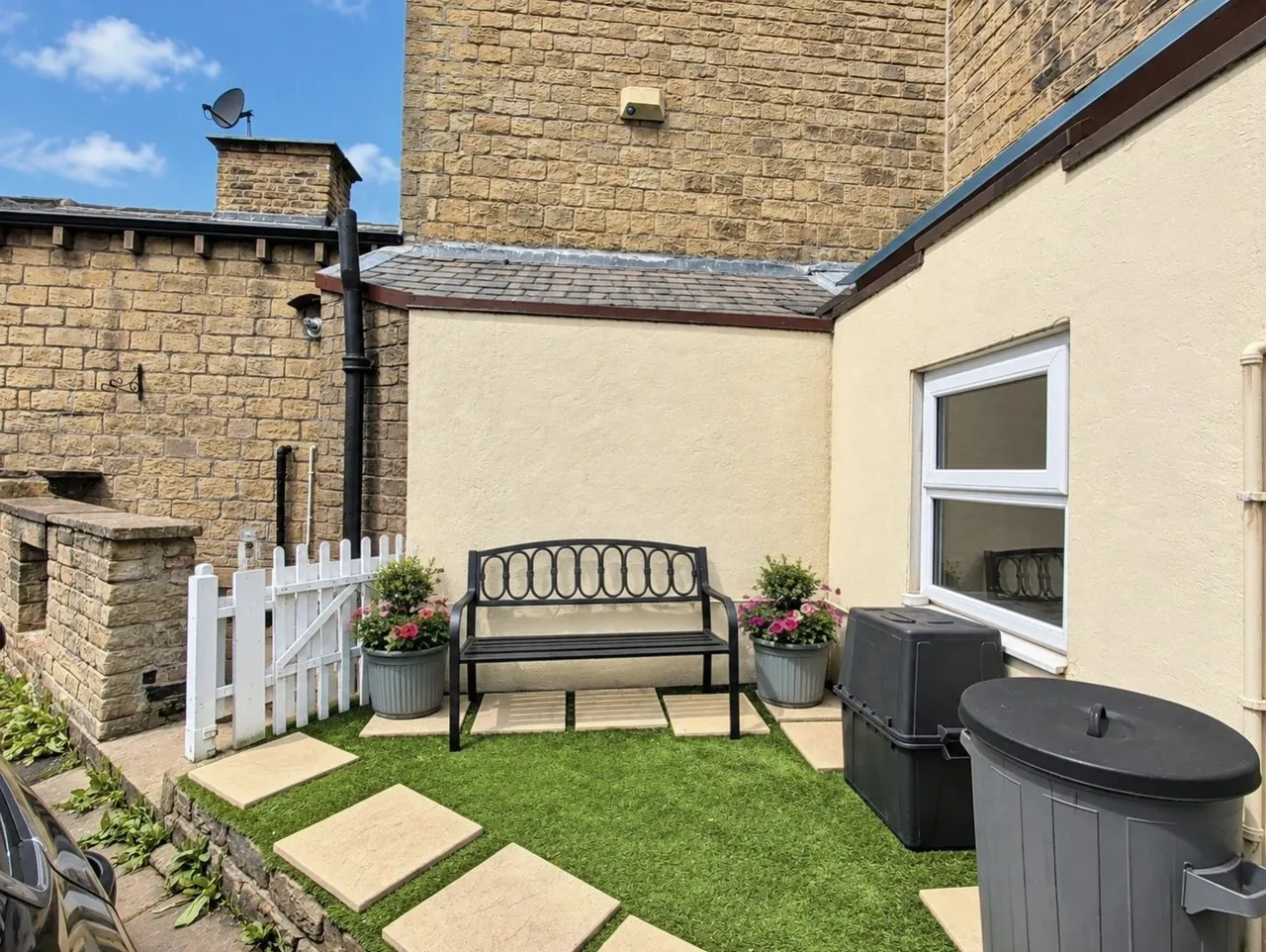 William Street, Greetland, HX4, photo 15