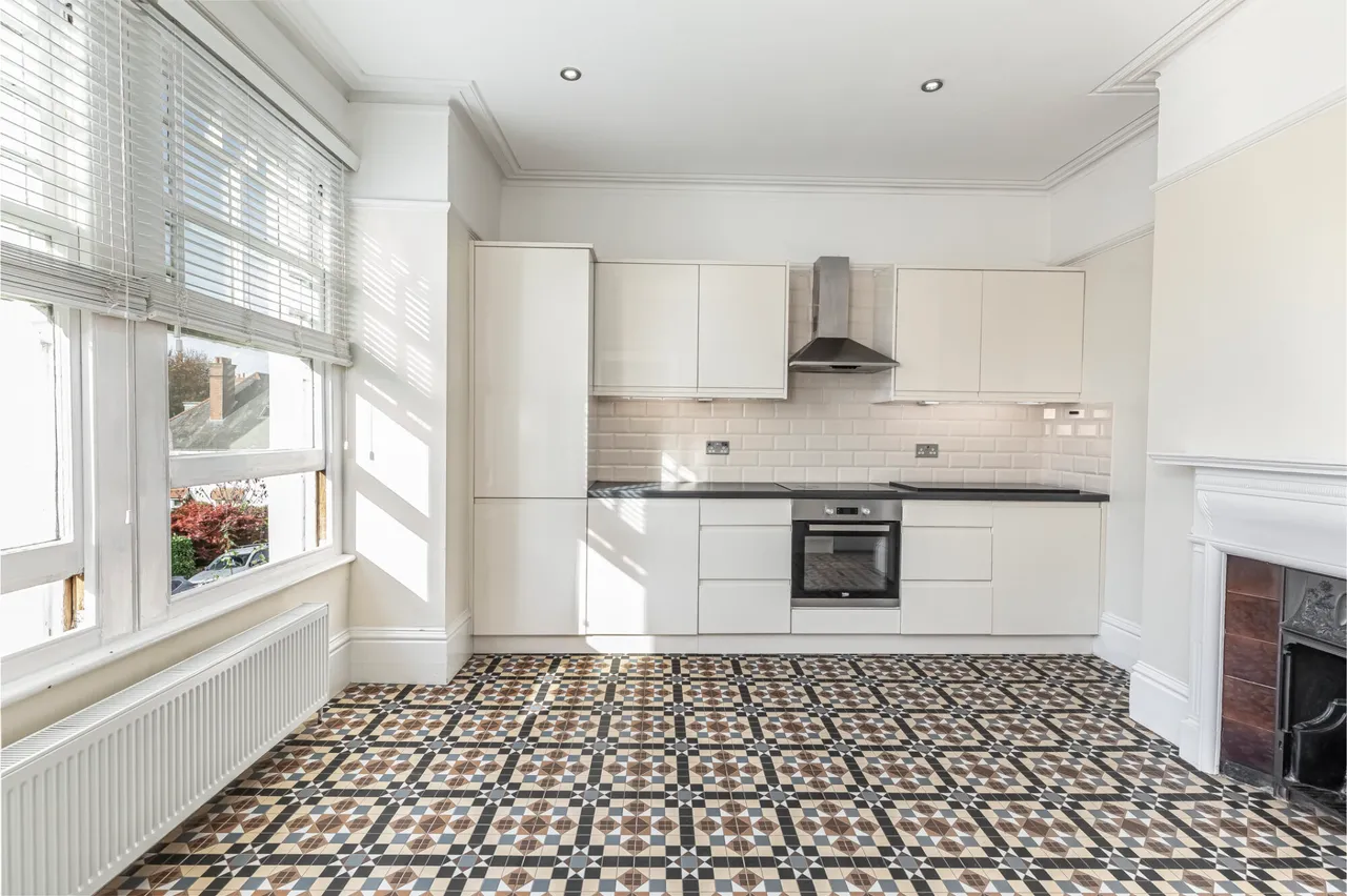 Molyneux Park Road, Tunbridge Wells, Kent, TN4 8DY, photo 3