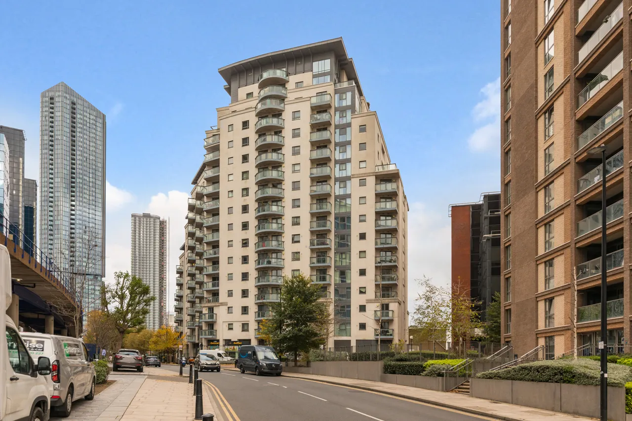 Limeharbour, London, E14, photo 4