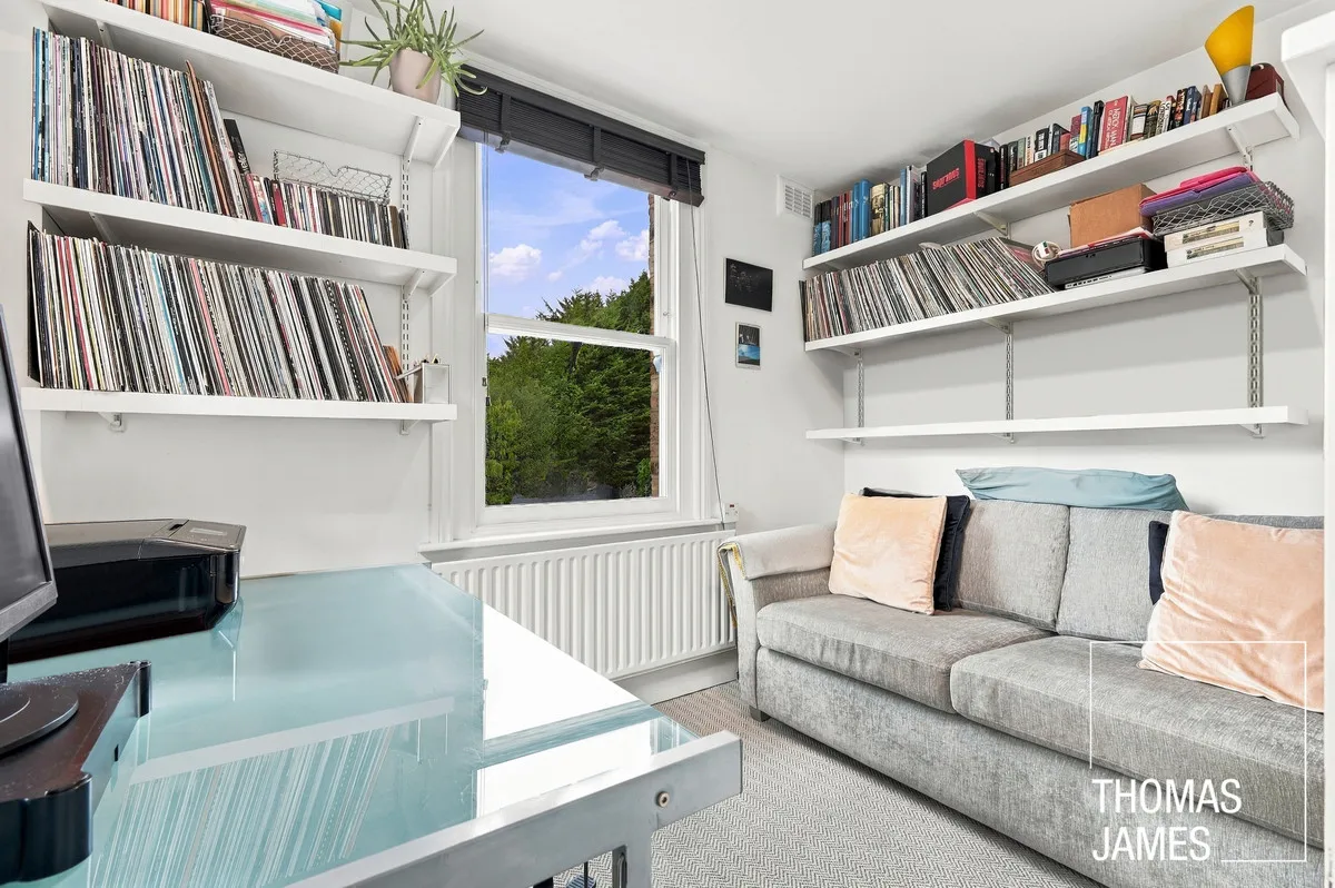 London, N11, photo 18