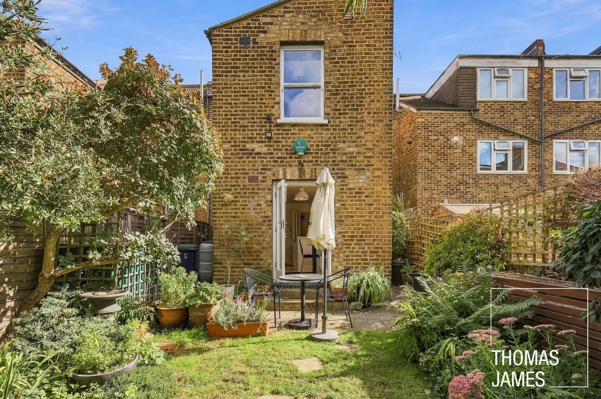 London, N11, photo 21