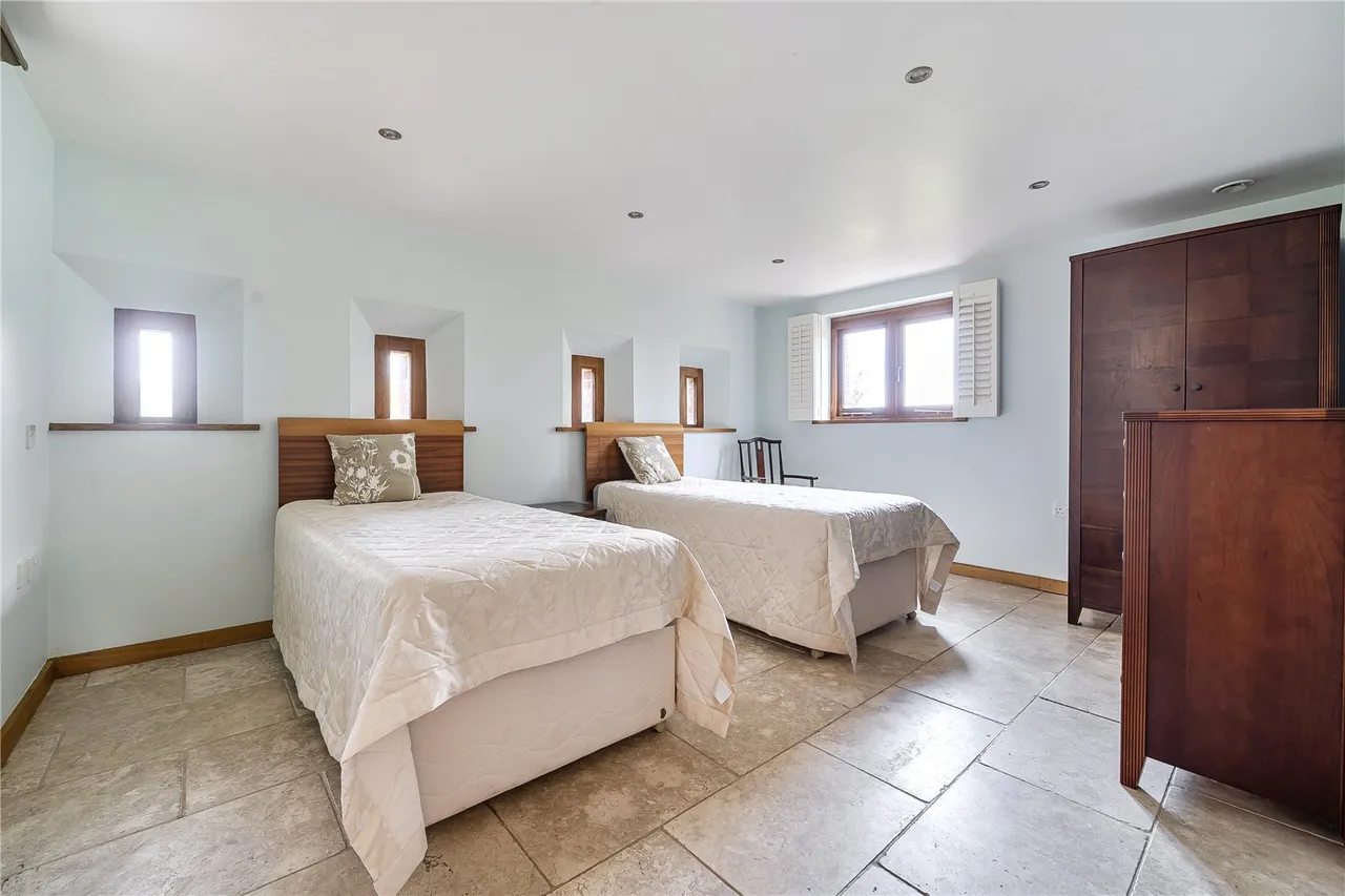 New Way Lane, Hurstpierpoint, BN6, photo 13