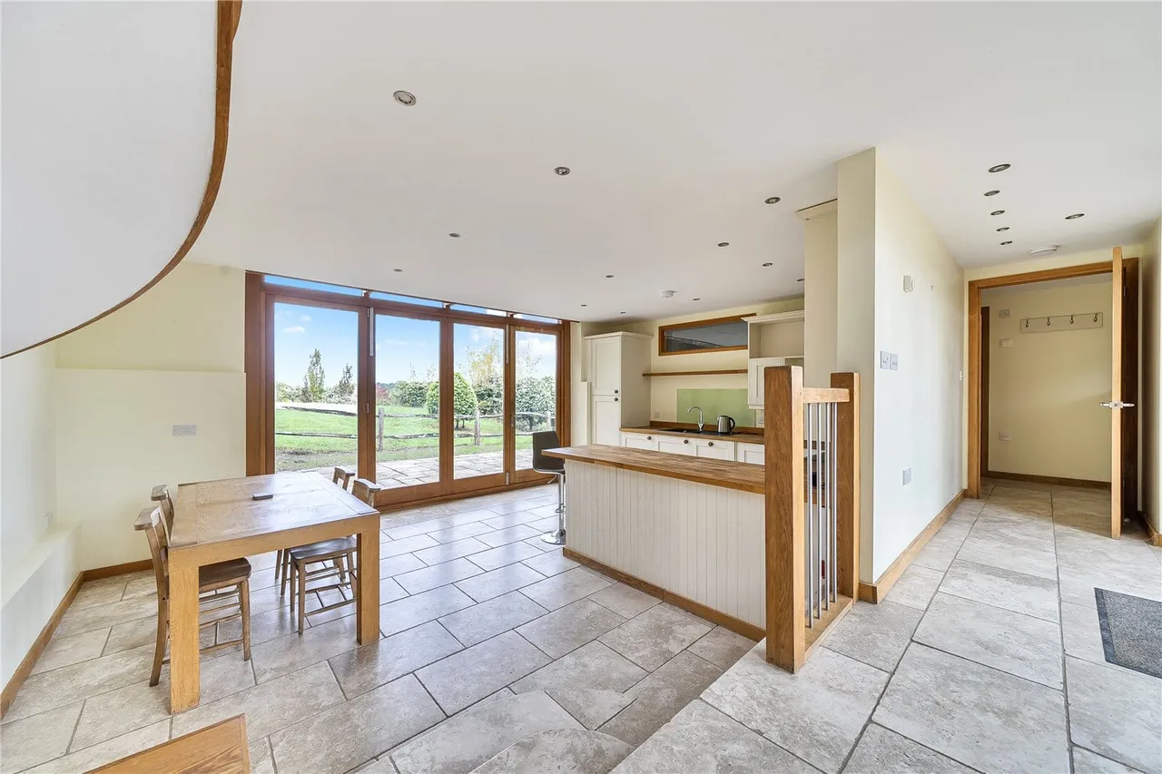 New Way Lane, Hurstpierpoint, BN6, photo 3