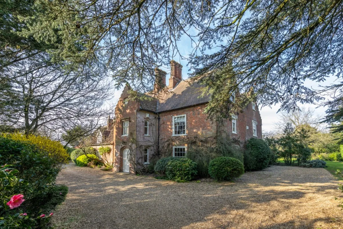 6 bed house for sale, Cedar Road, Norwich, NR9