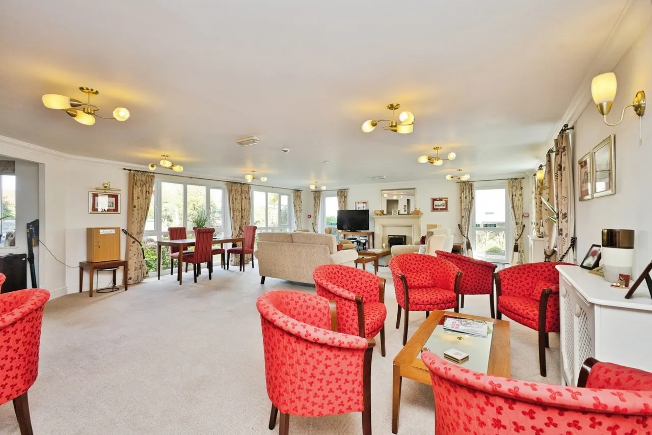 Somerton Road, Street, BA16, photo 12