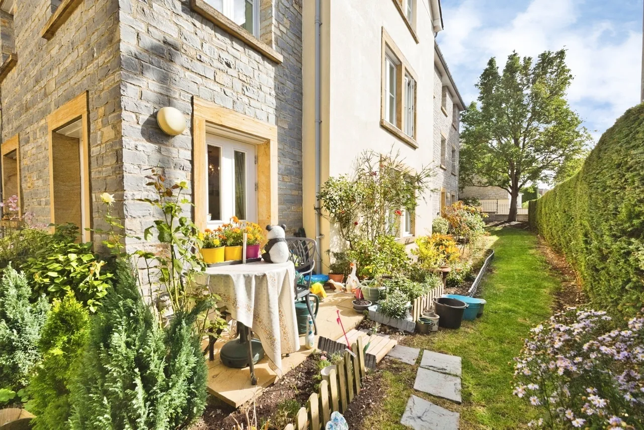 Somerton Road, Street, BA16, photo 10
