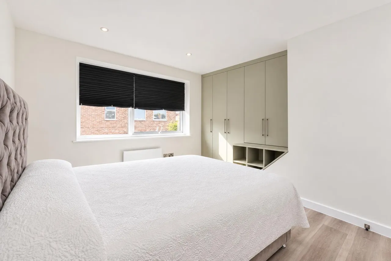 Woodbine Close, Twickenham, TW2, photo 10