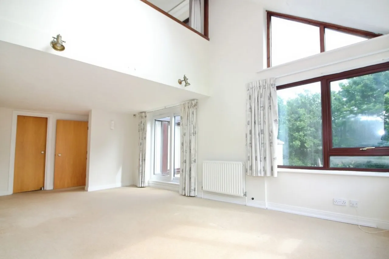 Barton Green, Becton Lane, photo 3