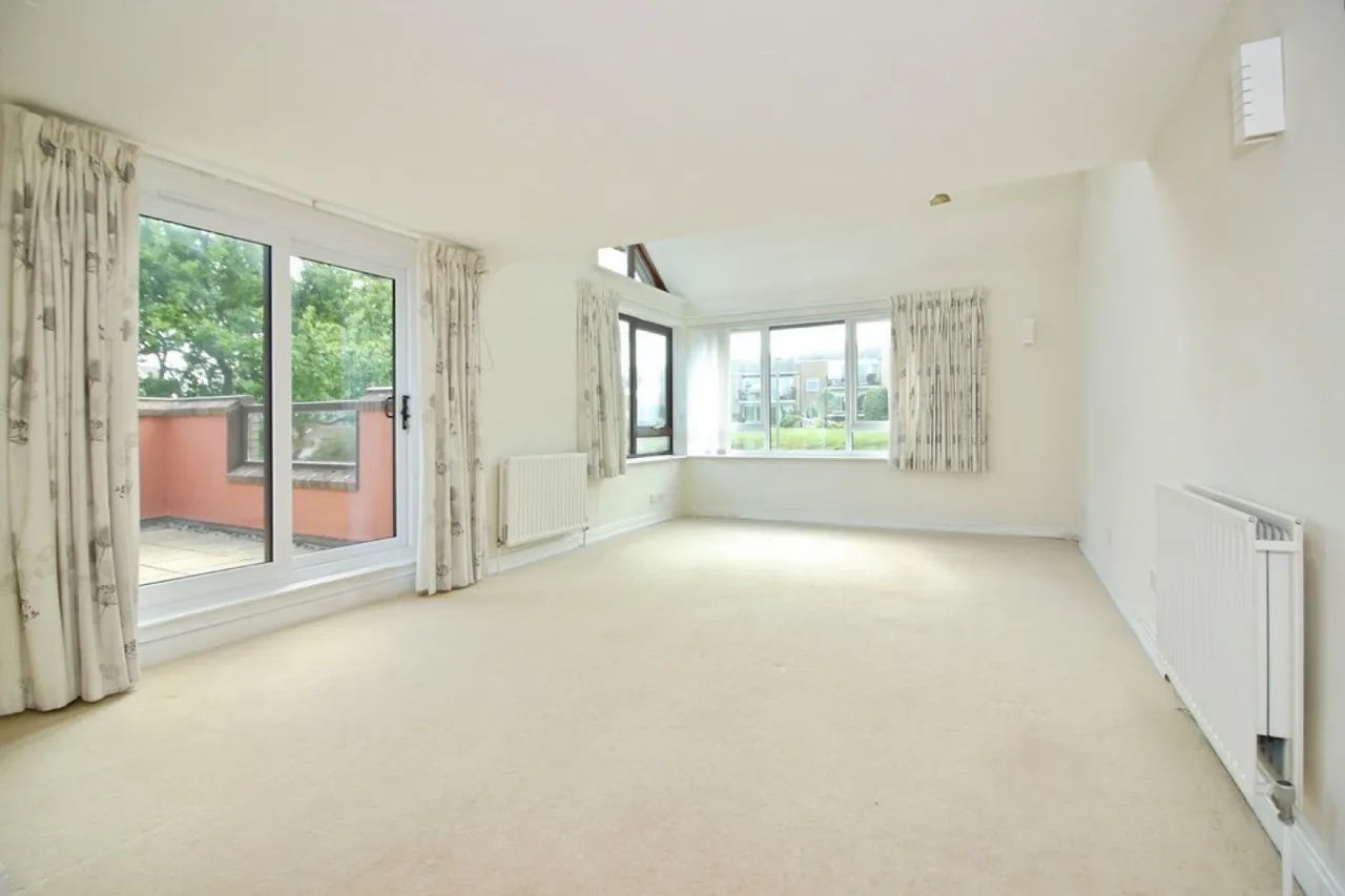 Barton Green, Becton Lane, photo 4
