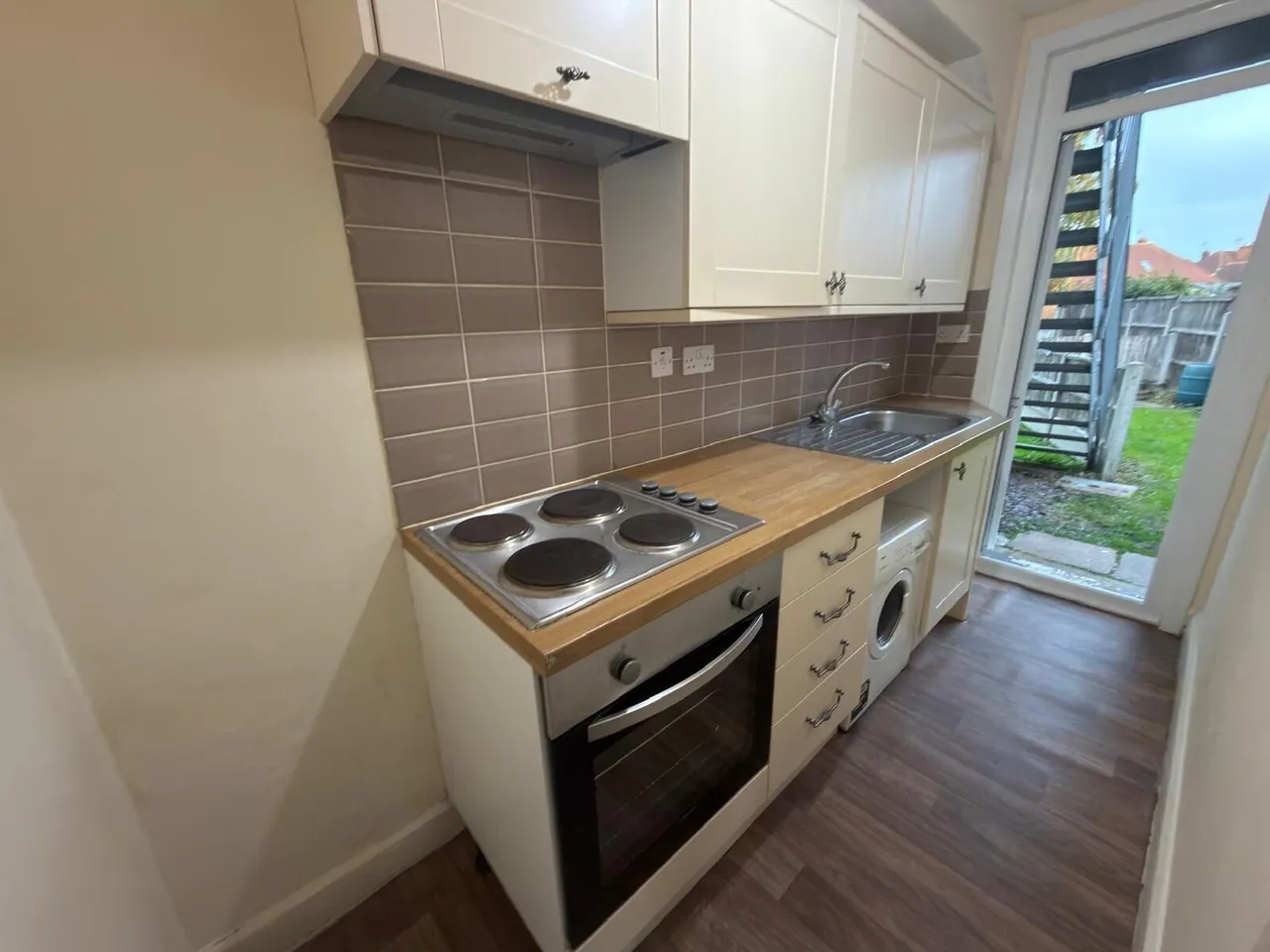 Hillborough Road, Southend on Sea, SS0, photo 3