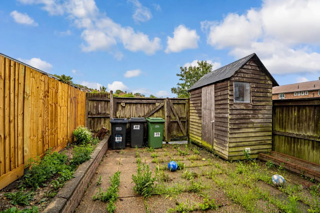 Ditchling Drive, Hastings, photo 11
