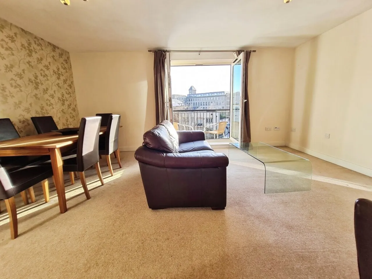 Thackray Court, Horsforth, LS18, photo 5