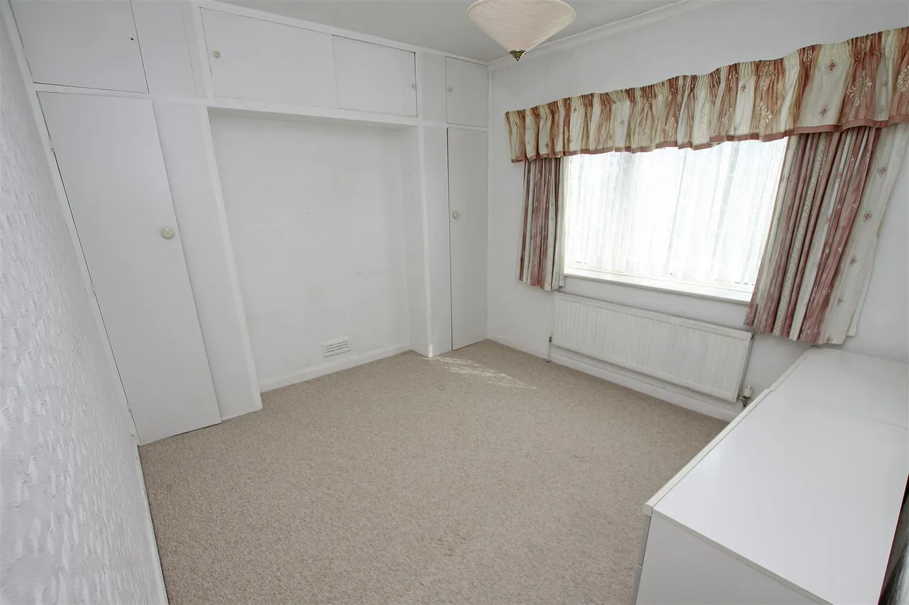 Charminster Road, Bournemouth, photo 8