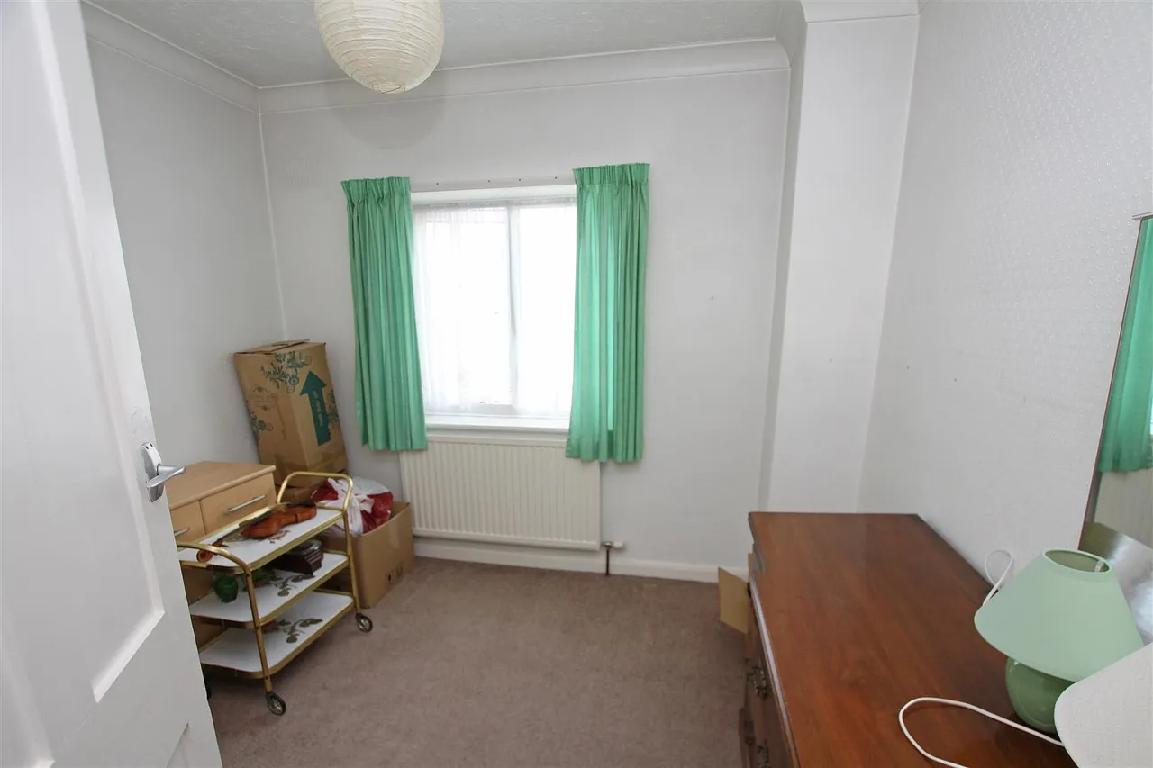 Charminster Road, Bournemouth, photo 10