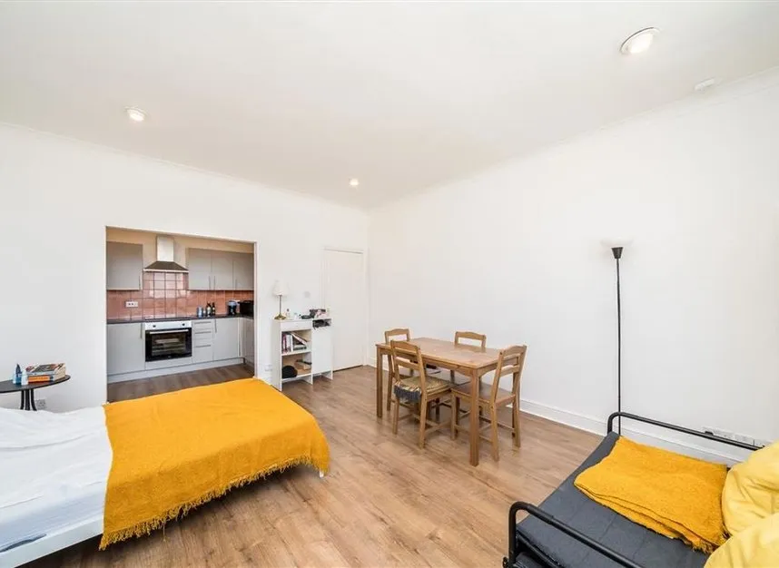 Lewisham Way, New Cross, SE14, photo 6