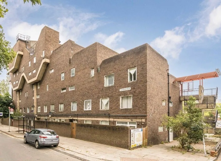 4 bed flat to rent — Clarewood Walk, Stockwell, SW9