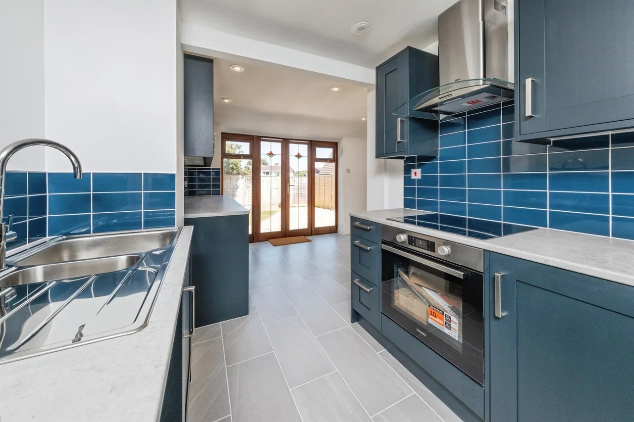 Portfield Close, BUCKINGHAM, photo 4