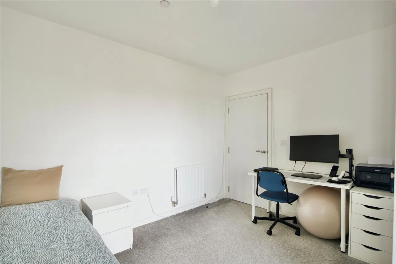 Ron Leighton Way, London, E6, photo 8