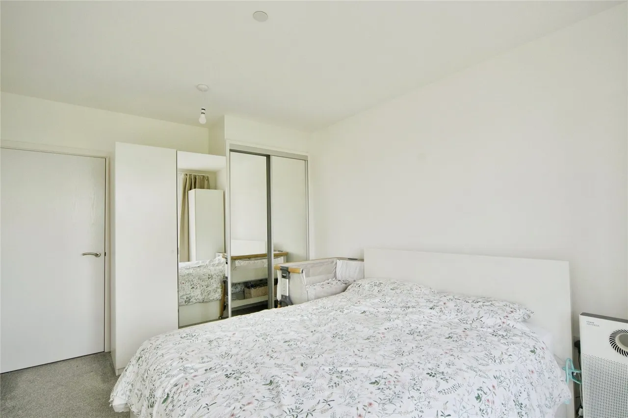 Ron Leighton Way, London, E6, photo 6