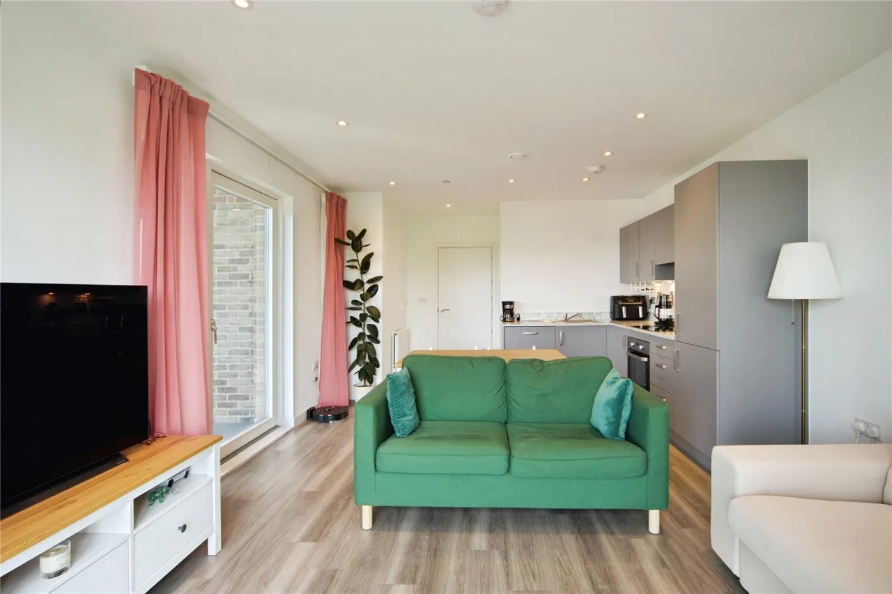 Ron Leighton Way, London, E6, photo 10