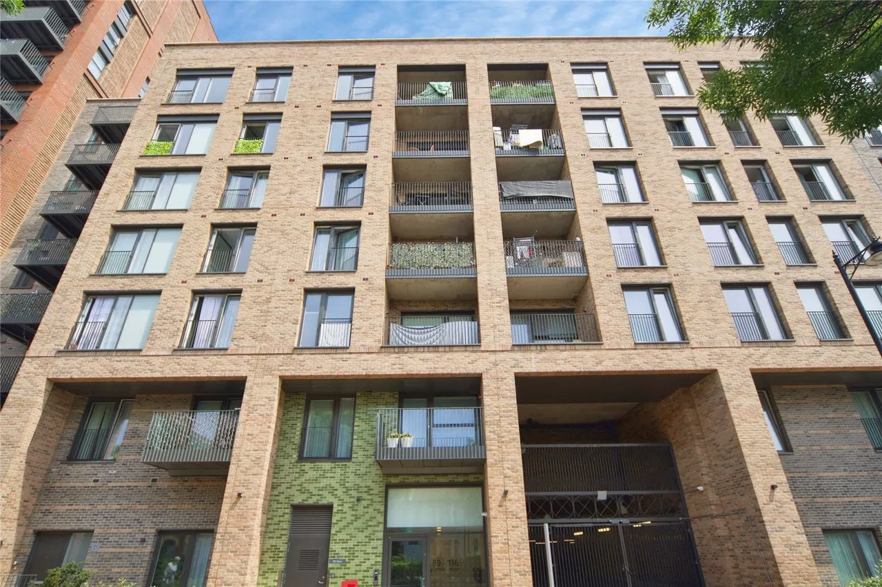 Ron Leighton Way, London, E6, photo 15