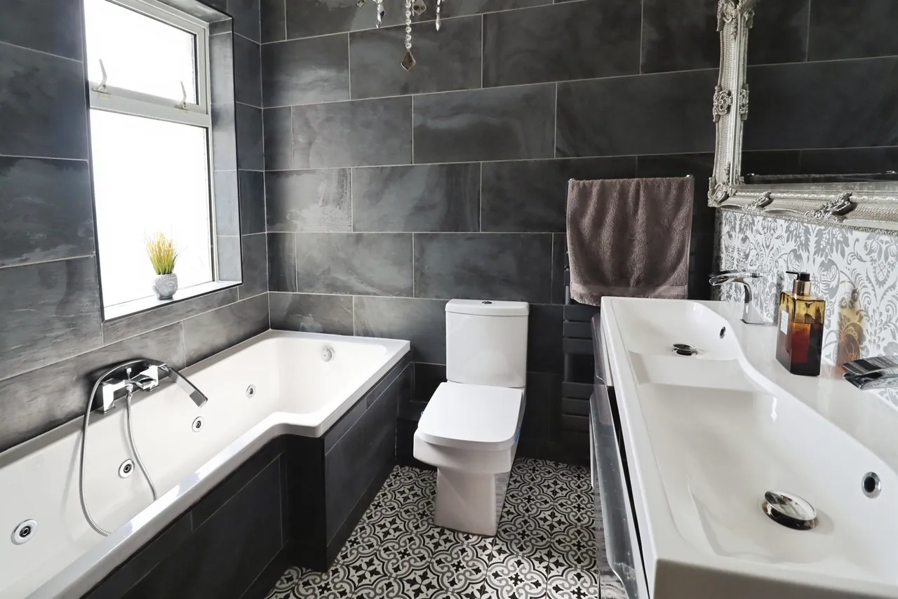 Wentloog Road, Cardiff, CF3, photo 12