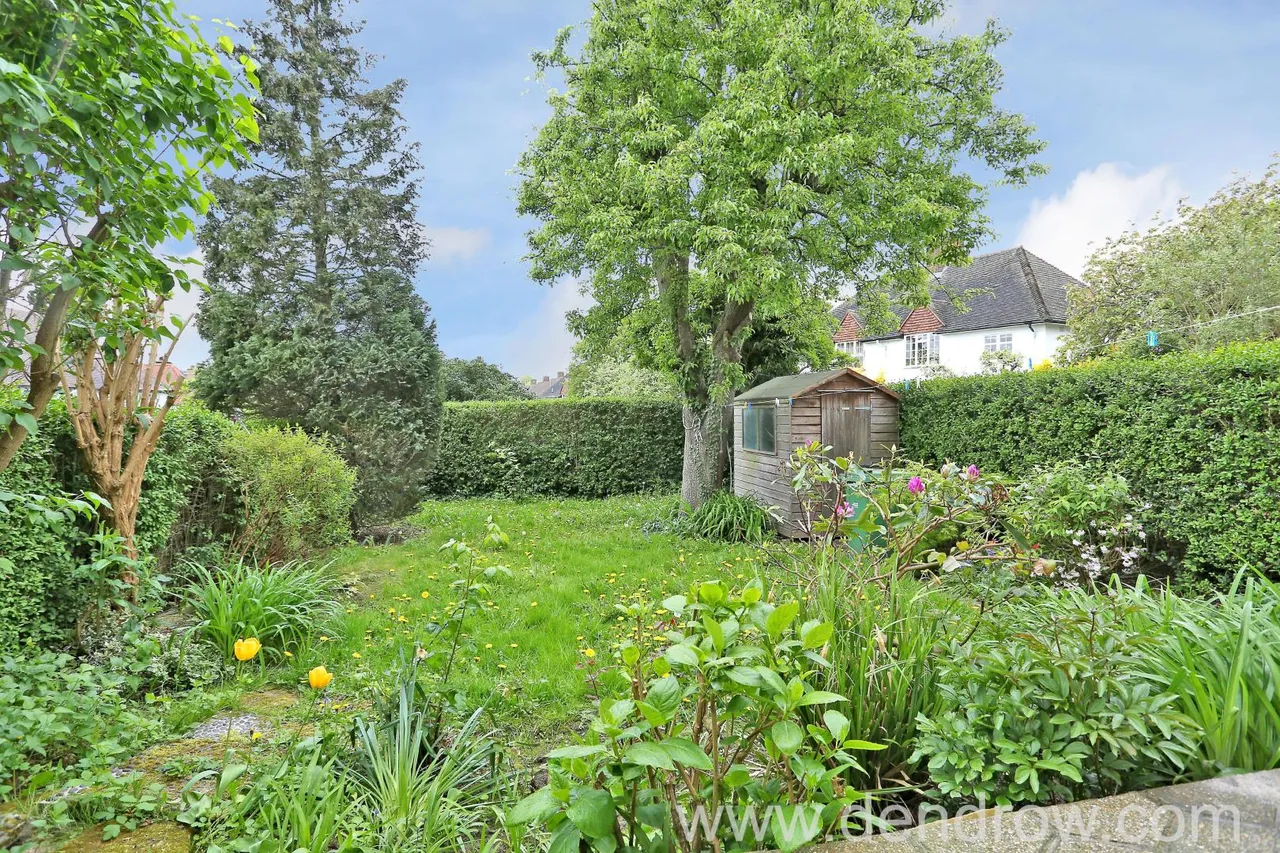 Winscombe Crescent, Ealing, London, W5 1AZ, photo 6