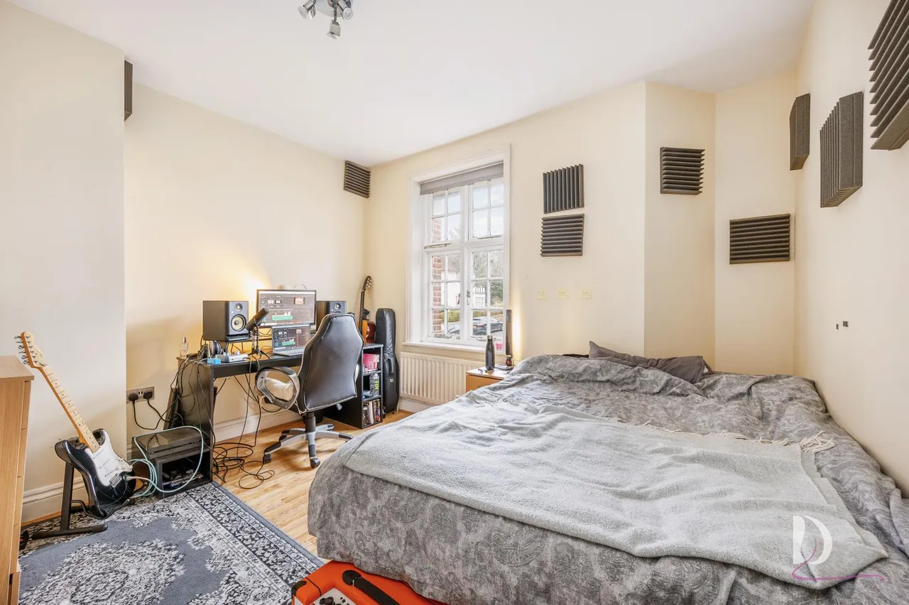 Winscombe Crescent, Ealing, London, W5 1AZ, photo 8