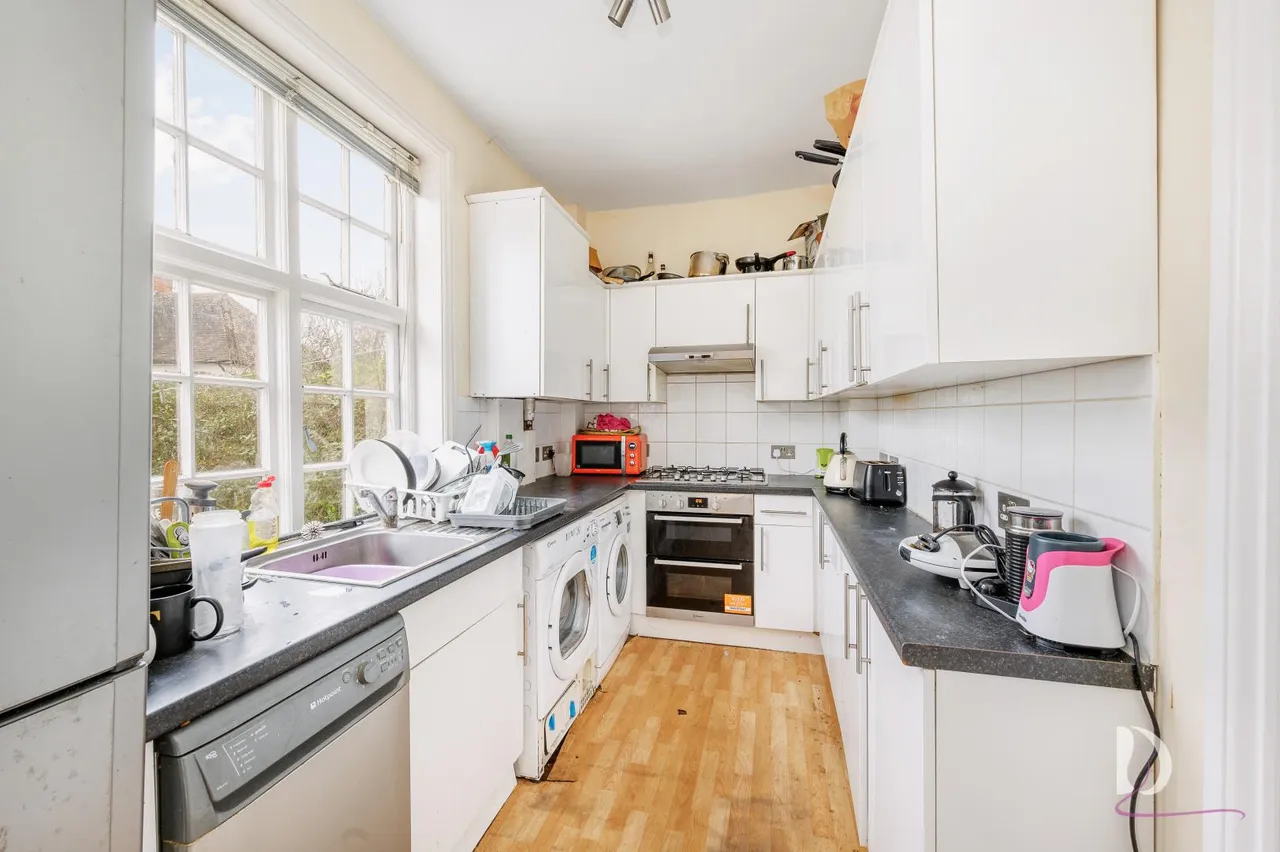 Winscombe Crescent, Ealing, London, W5 1AZ, photo 5