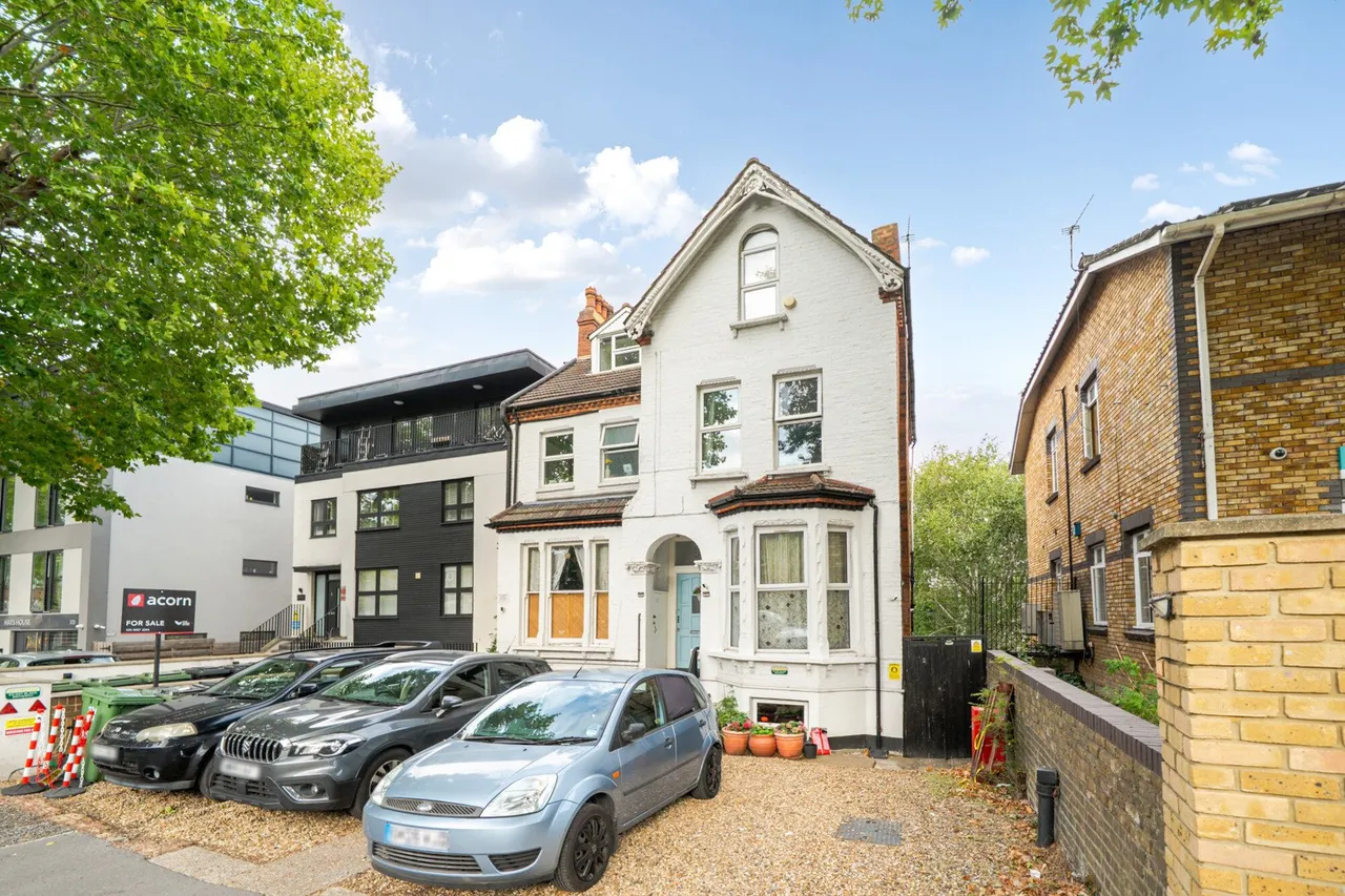 2 bed flat for sale — Baring Road, SE12