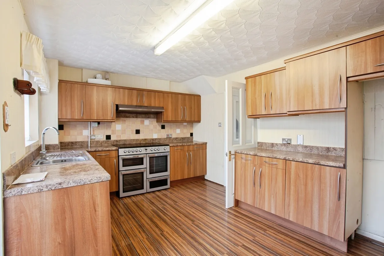 Bramley Grange Crescent, Bramley, Rotherham, South Yorkshire, S66, photo 3