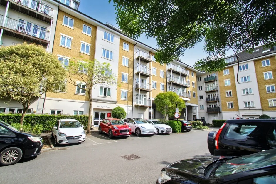 Park Lodge Avenue, UB7, photo 6