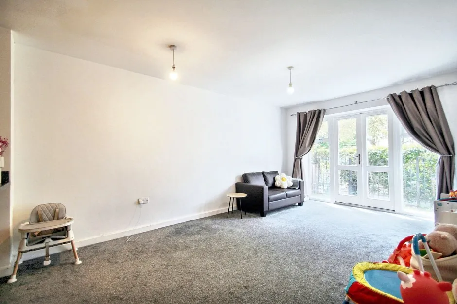 Park Lodge Avenue, UB7, photo 7
