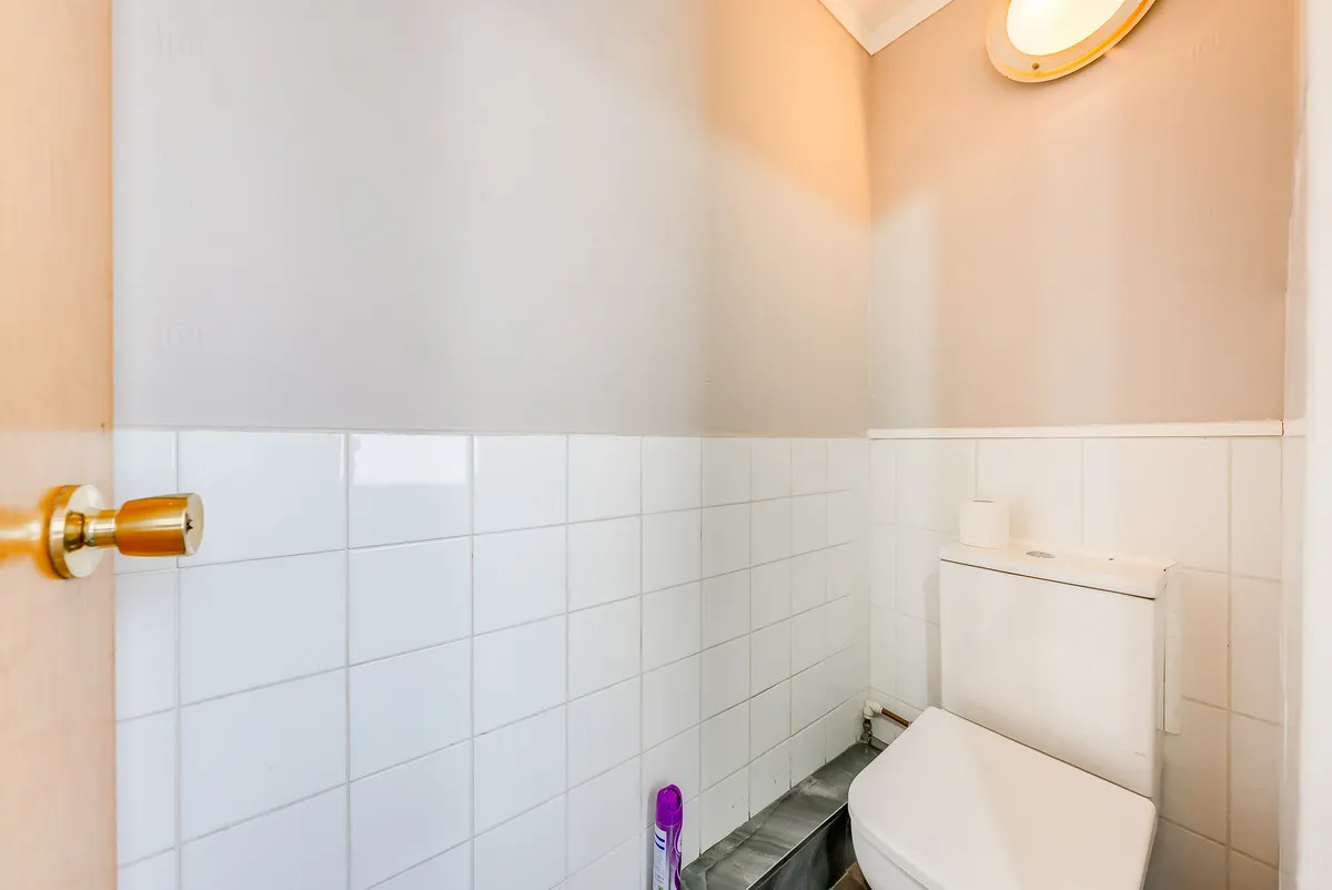Castleton Road, London, SE9, photo 6
